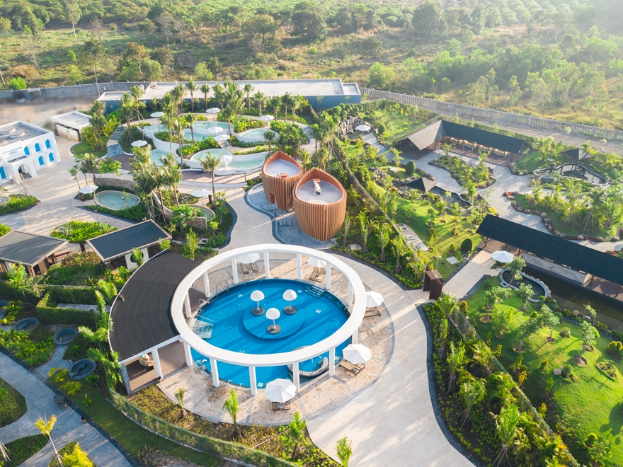 Vé Tham Quan Minera Hot Springs Bình Châu